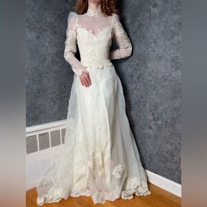 🤍 Vintage 1970s Lace Wedding Dress | Edwardian Revival | Sheer Sleeves 🤍